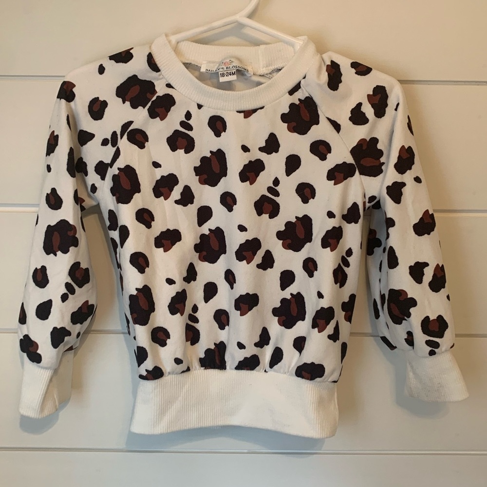 Baileys Blossoms leopard long sleeve shirt